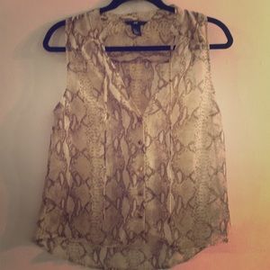 H&M size 8 snake skin printed sleeveless blouse